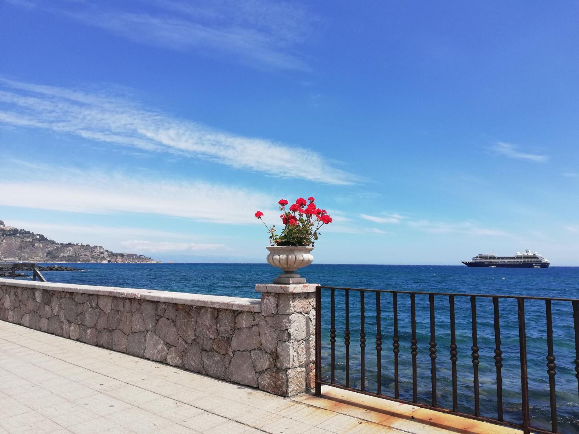 La Maison Doree جيارديني ناكسوس الغرفة الصورة